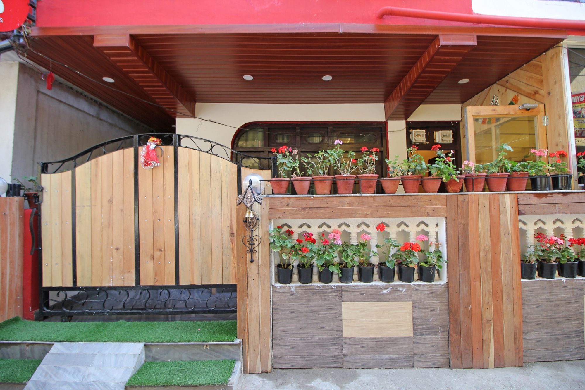 Oyo 3128 Hotel Panorama Nainital Zewnętrze zdjęcie